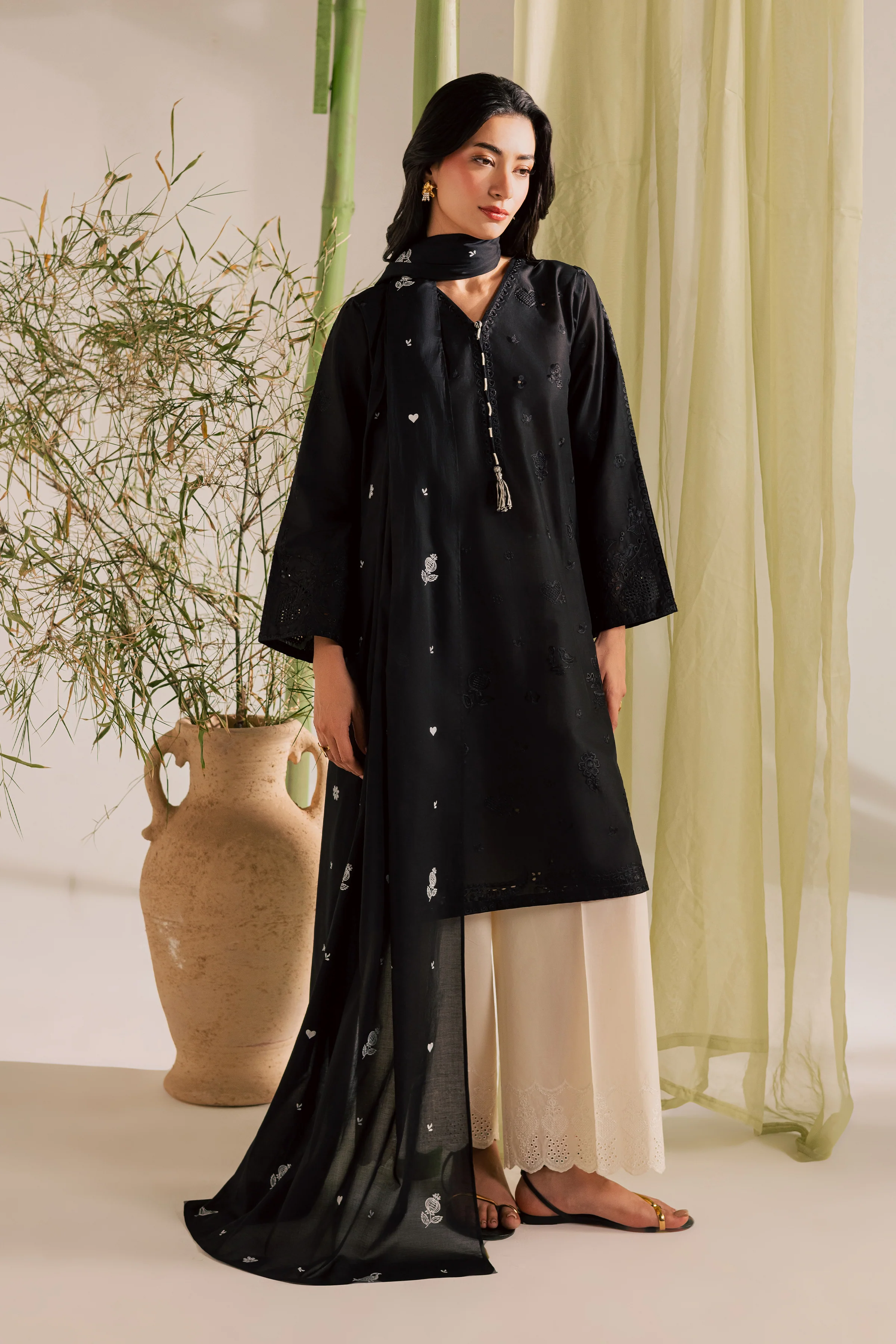 Black Bird 3Pc - Embroidered Lawn Dress - Image 3