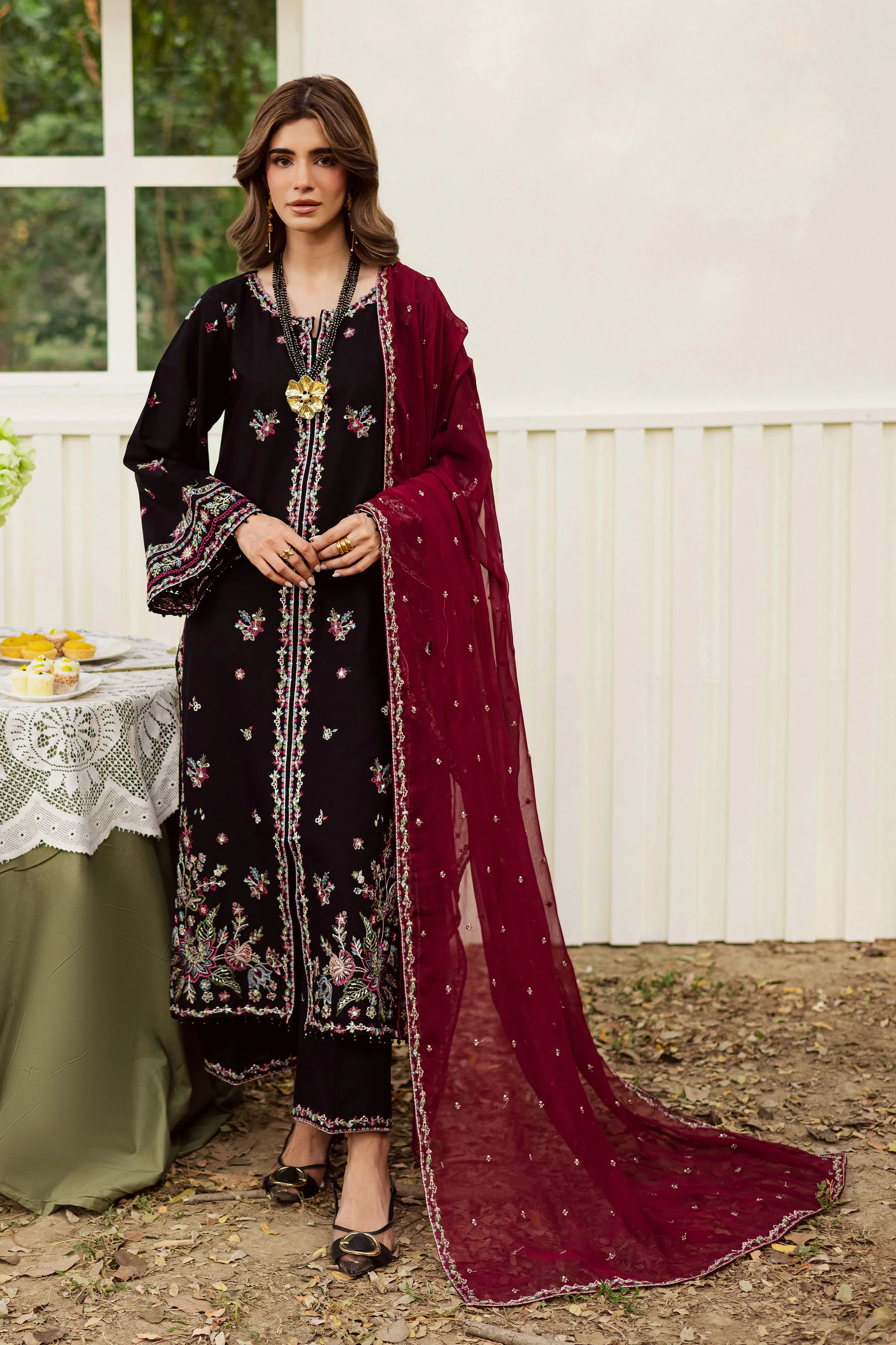 Black Musk 3Pc - Embroidered Khaddar Dress - Image 3