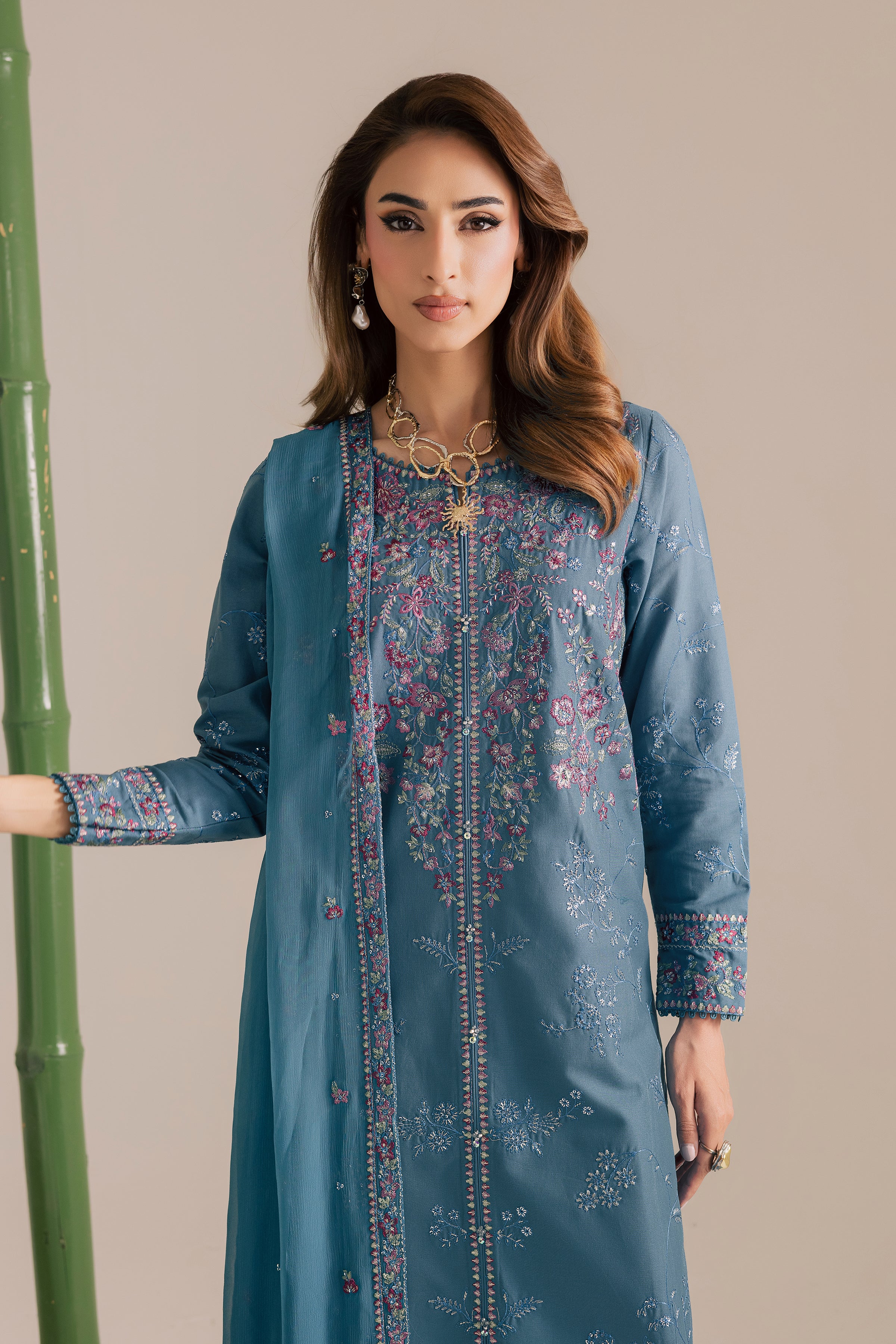 Blue Kaavish 3Pc - Embroidered Khaddar Dress - Image 8