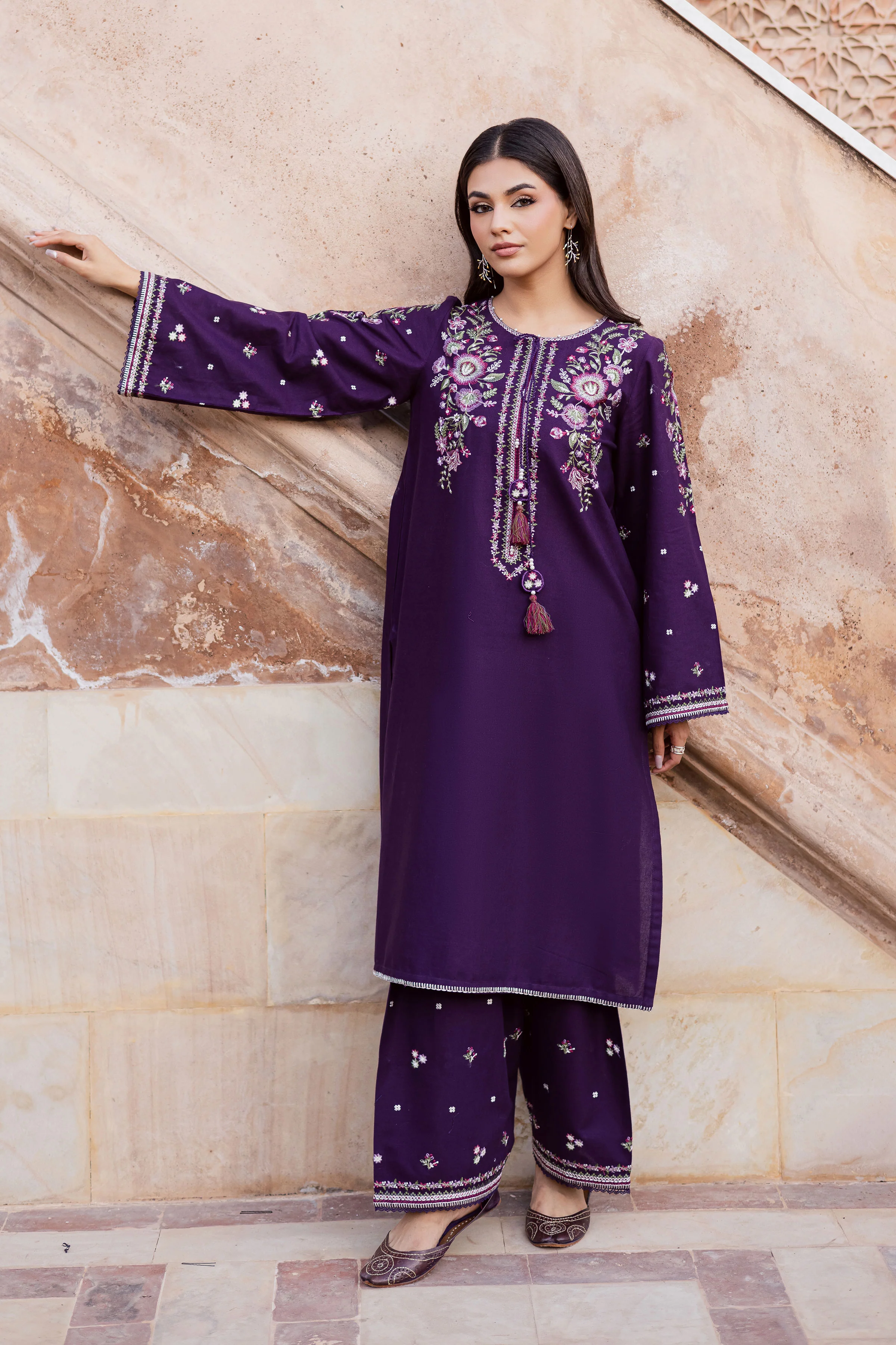 Deejo Iris 2Pc - Embroidered Khaddar Dress - Image 4
