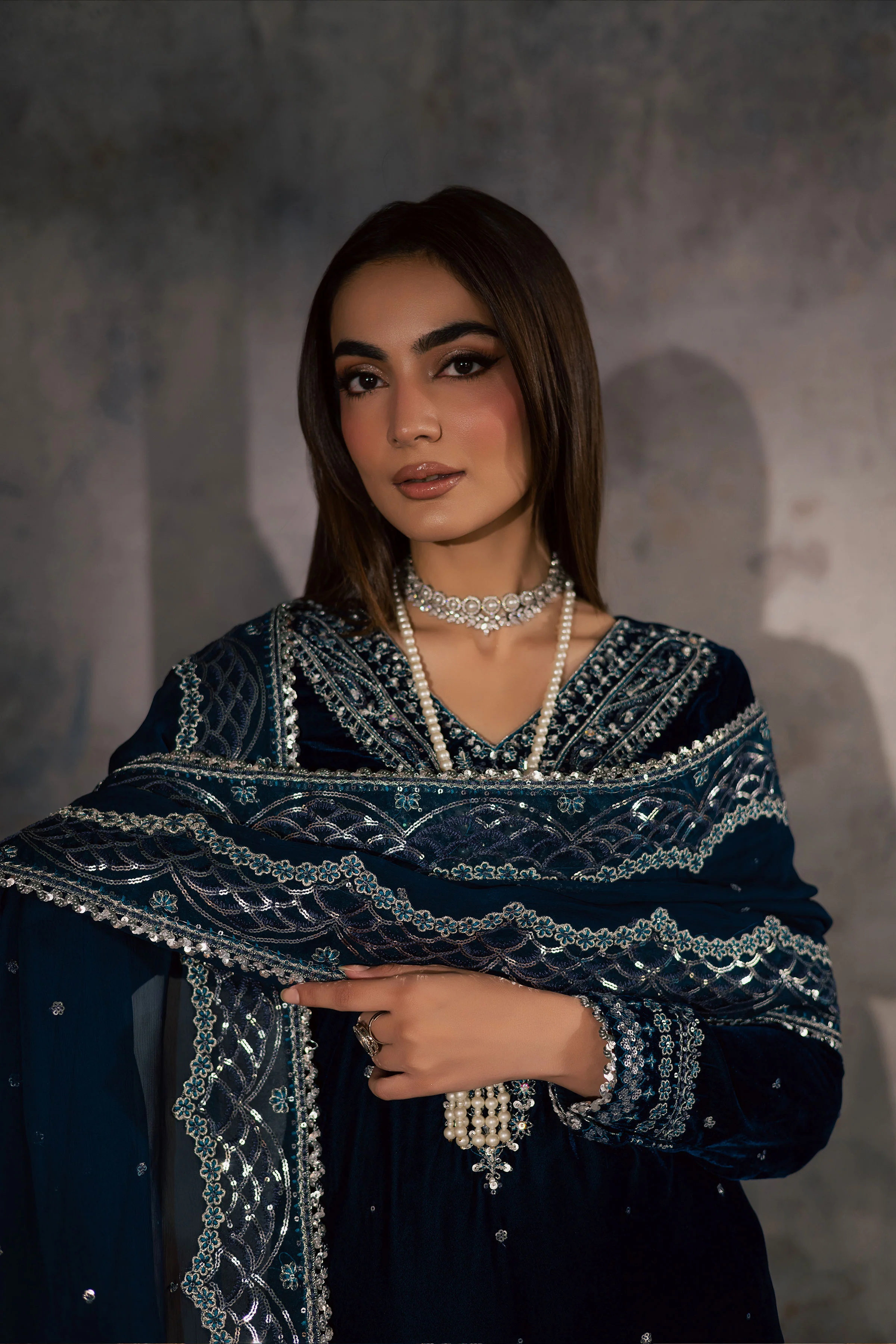 Deniz 3Pc - Velvet Formal Dress - Image 3