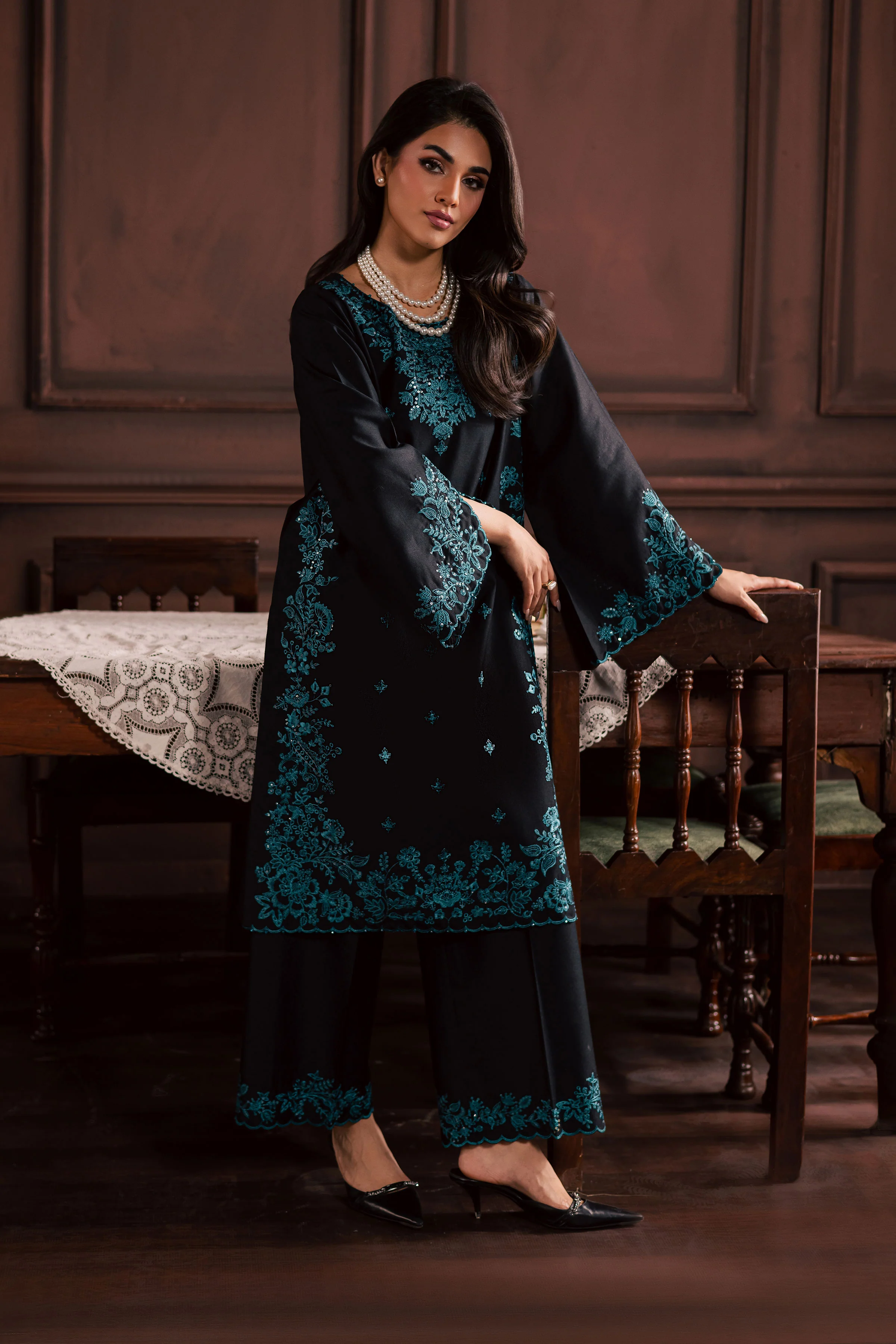Dreamboat 2Pc - Embroidered Karandi Dress - Image 3