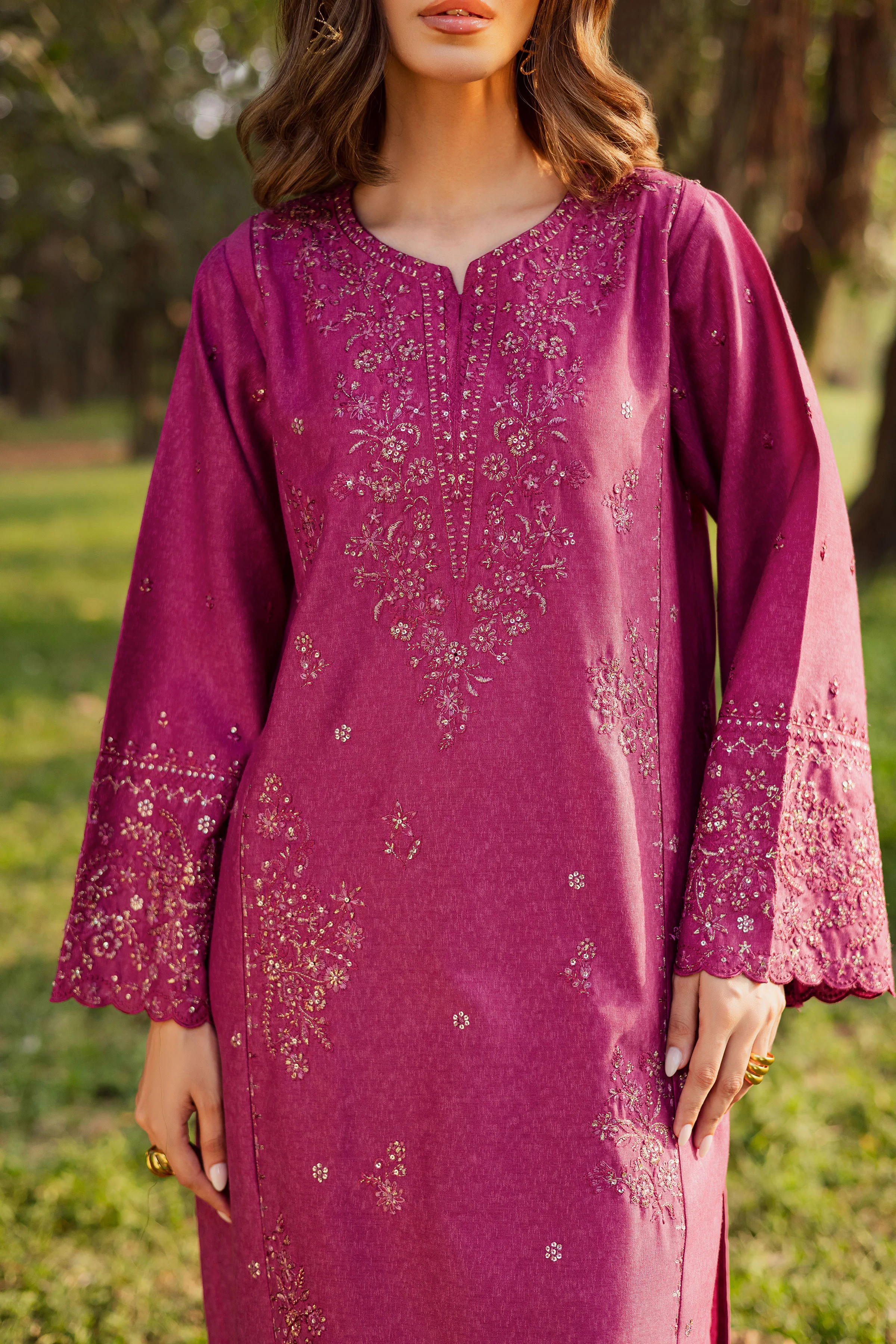Eyter 2Pc - Embroidered Karandi Dress - Image 12