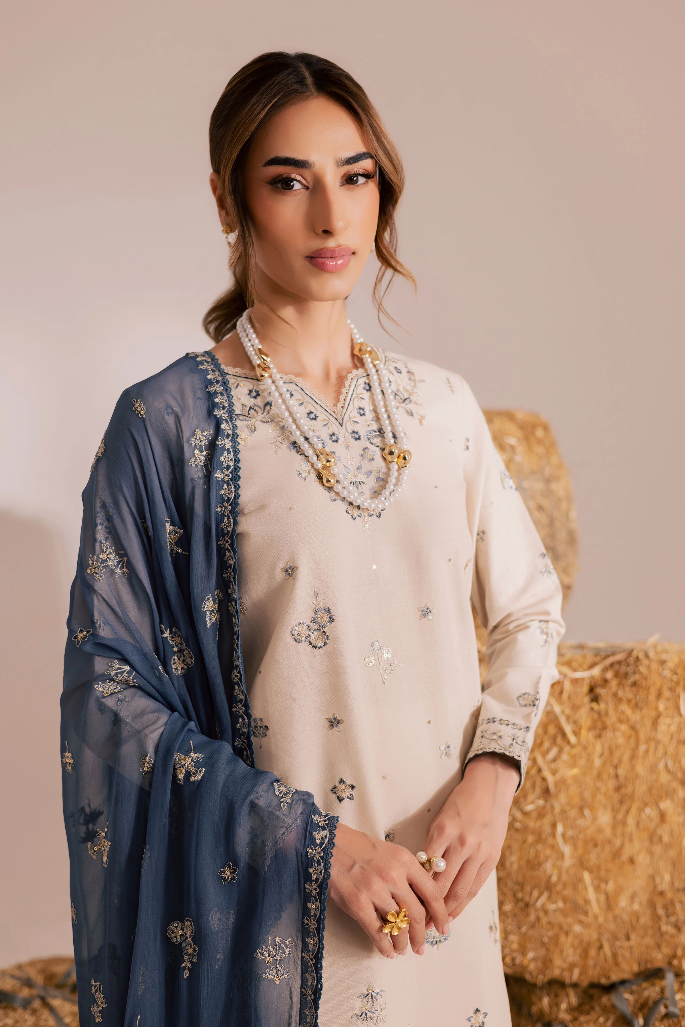 Gul e Lala 3Pc - Embroidered Khaddar Dress - Image 6