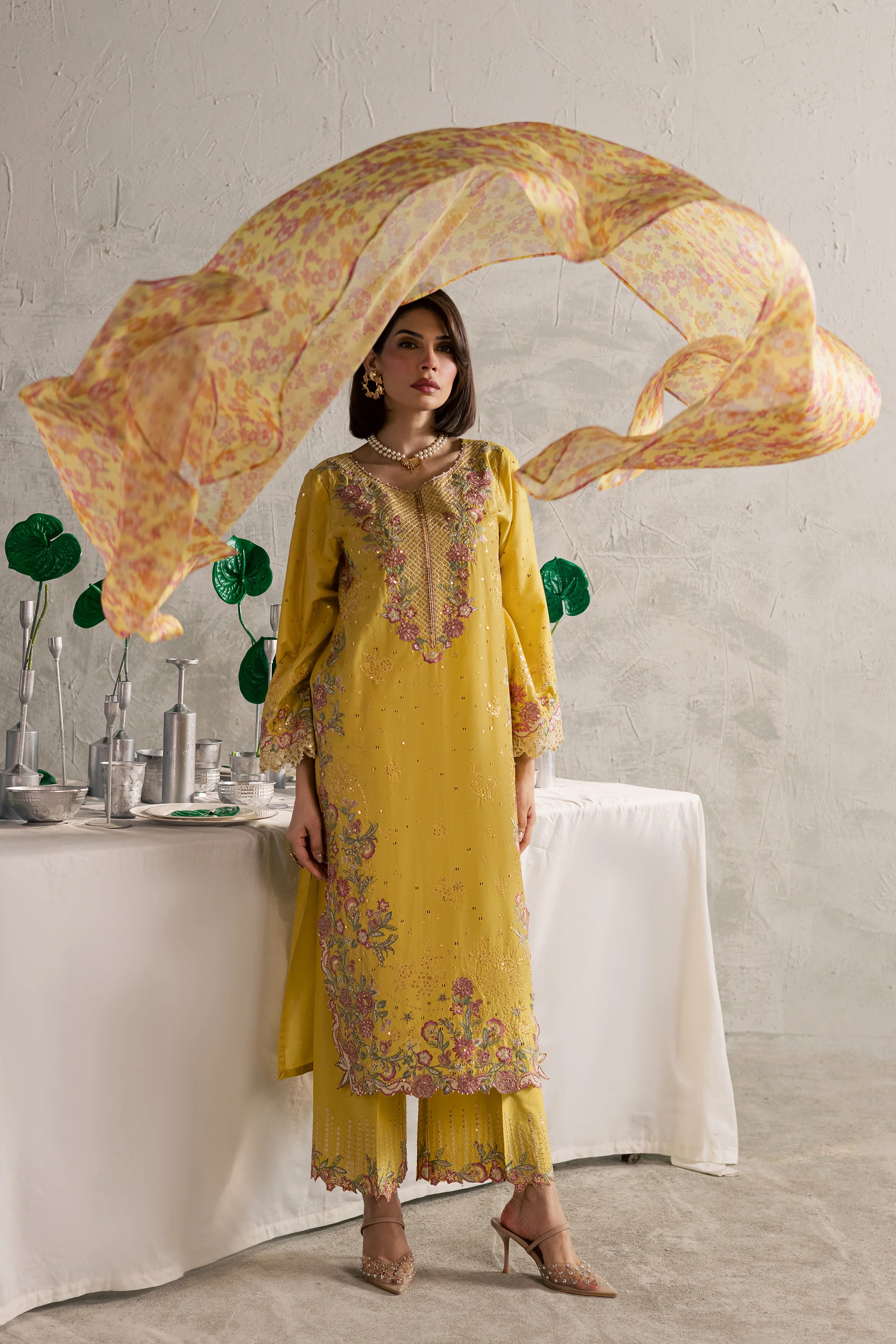 Her Soul 3Pc - Festive Embroidered Lawn - Image 4
