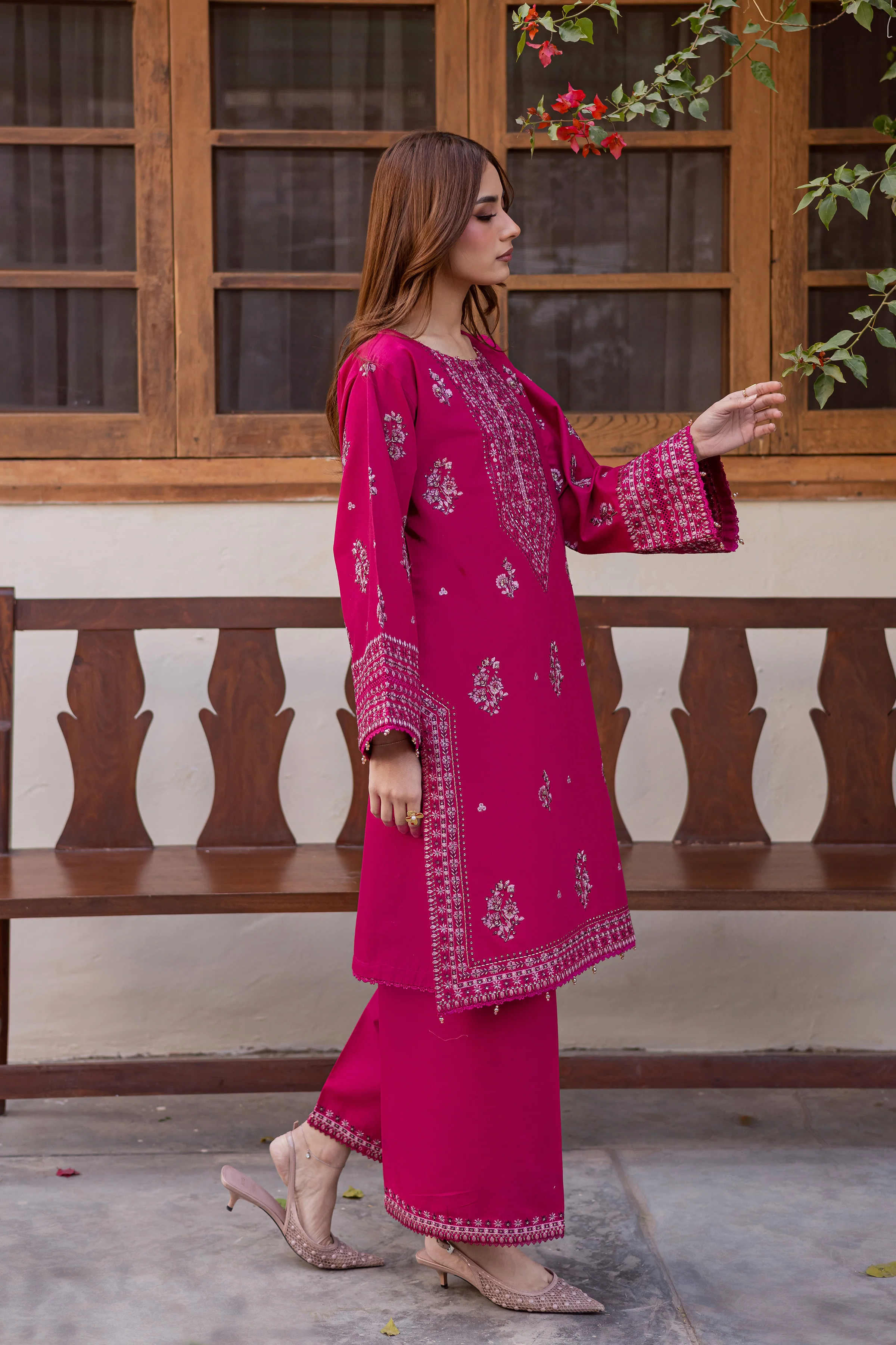 Jahan ara 2Pc - Embroidered Khaddar Dress - Image 3