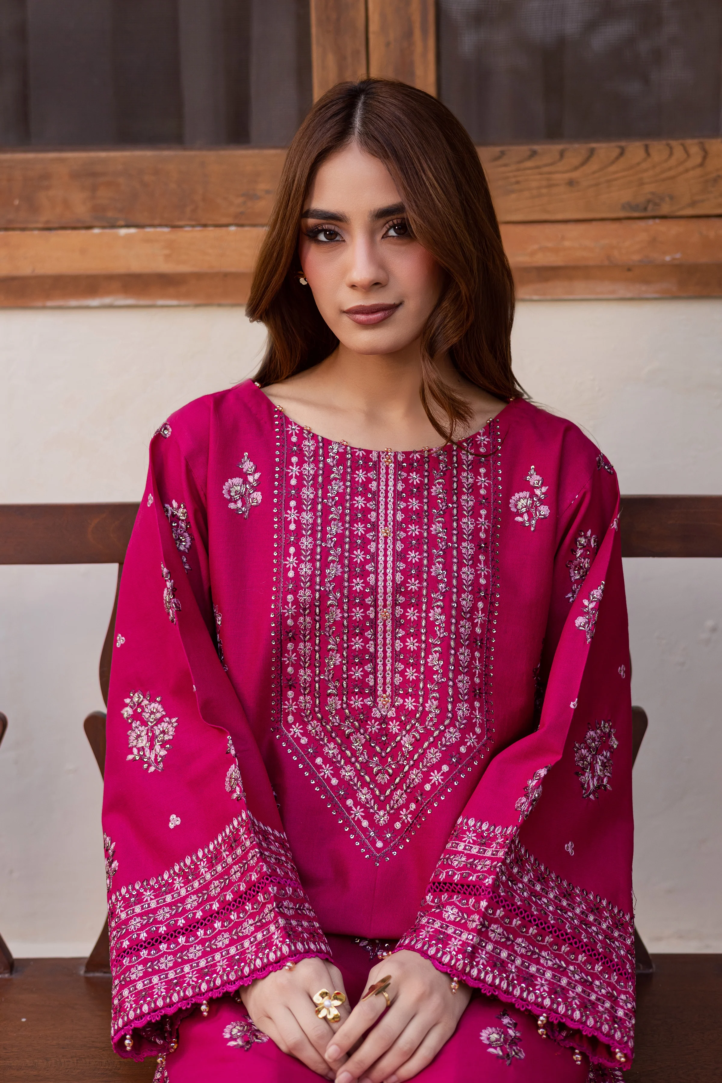 Jahan ara 2Pc - Embroidered Khaddar Dress - Image 4