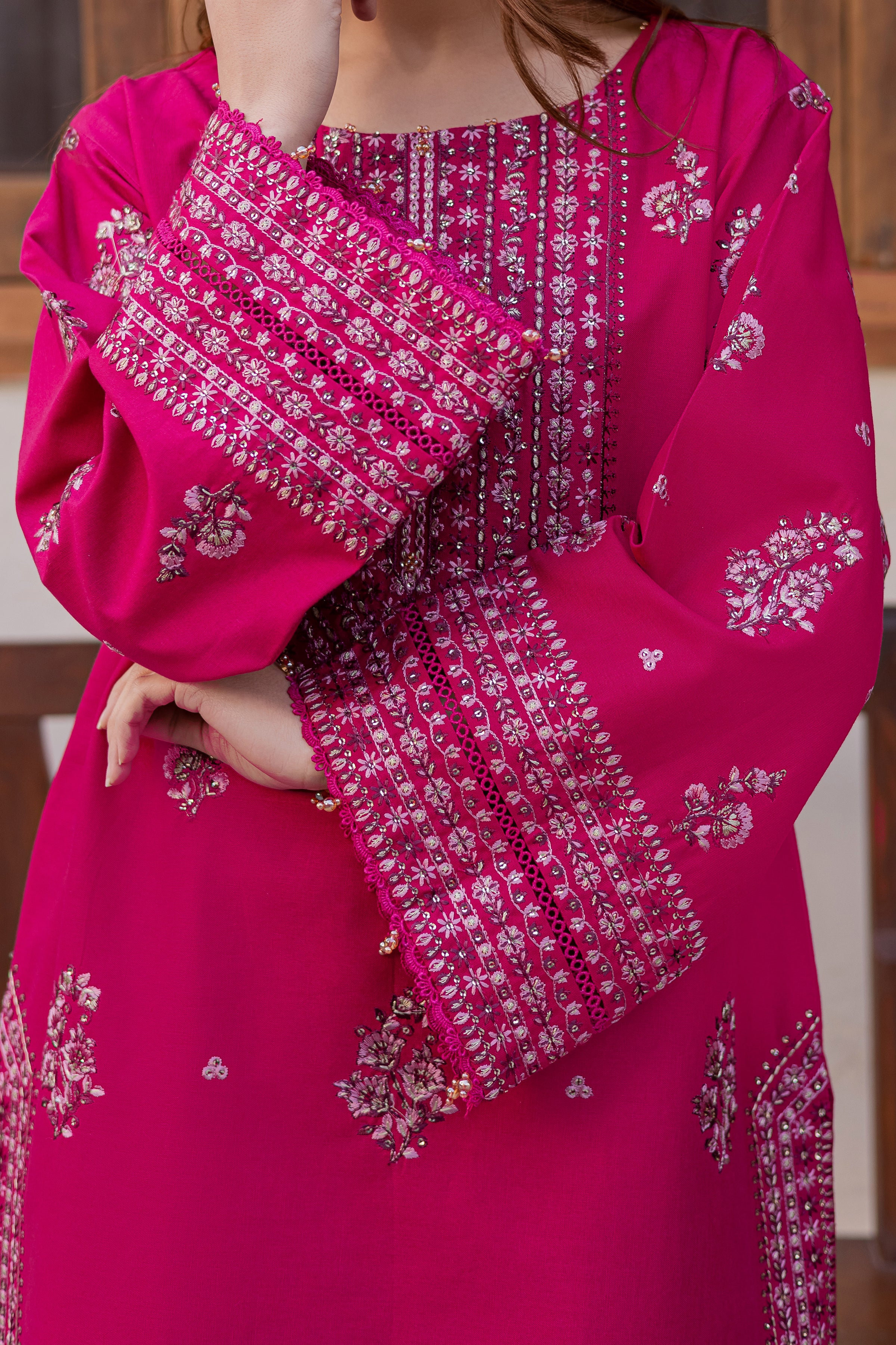 Jahan ara 2Pc - Embroidered Khaddar Dress - Image 6