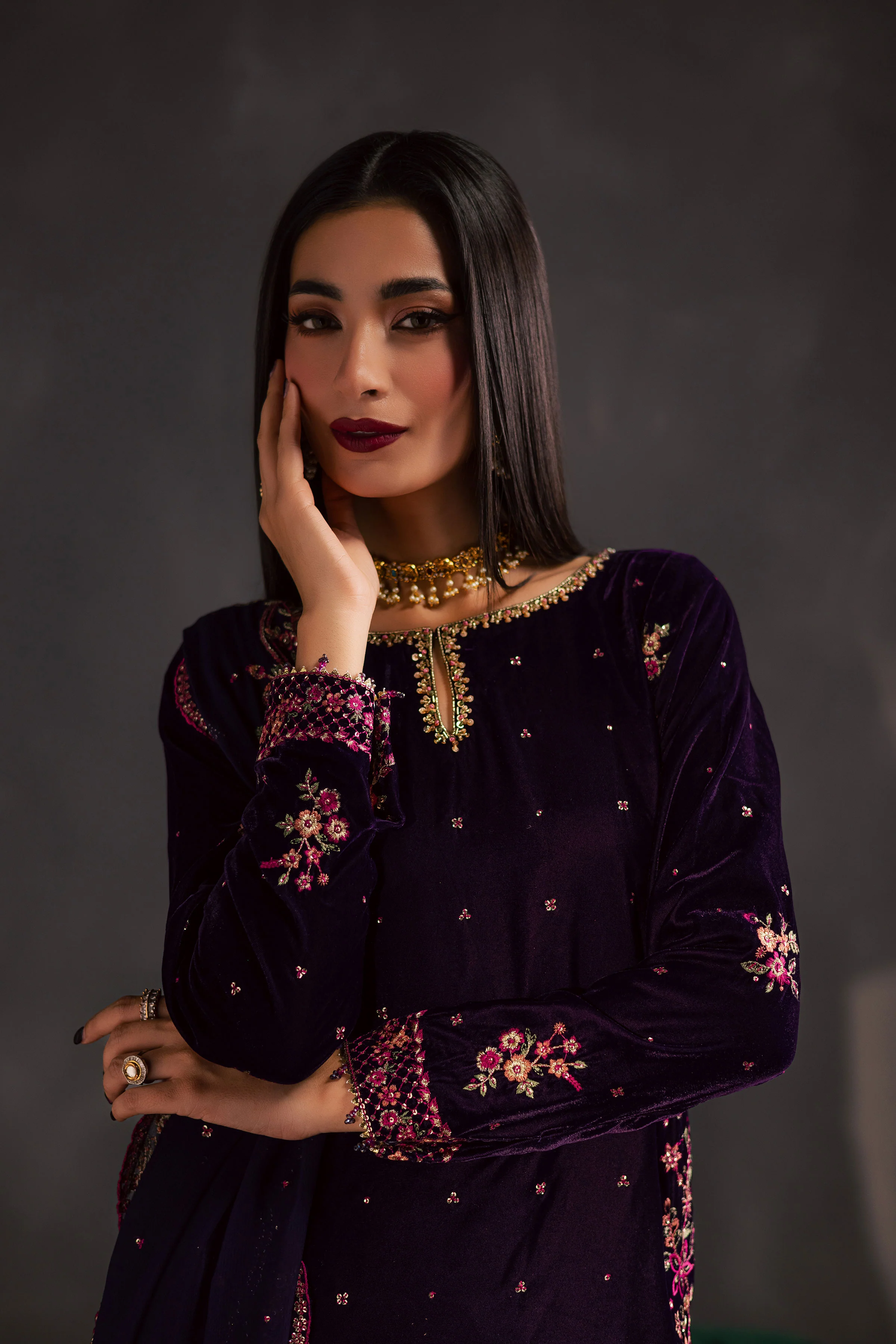 Jahanara 3Pc - Velvet Luxe Pret - Image 8