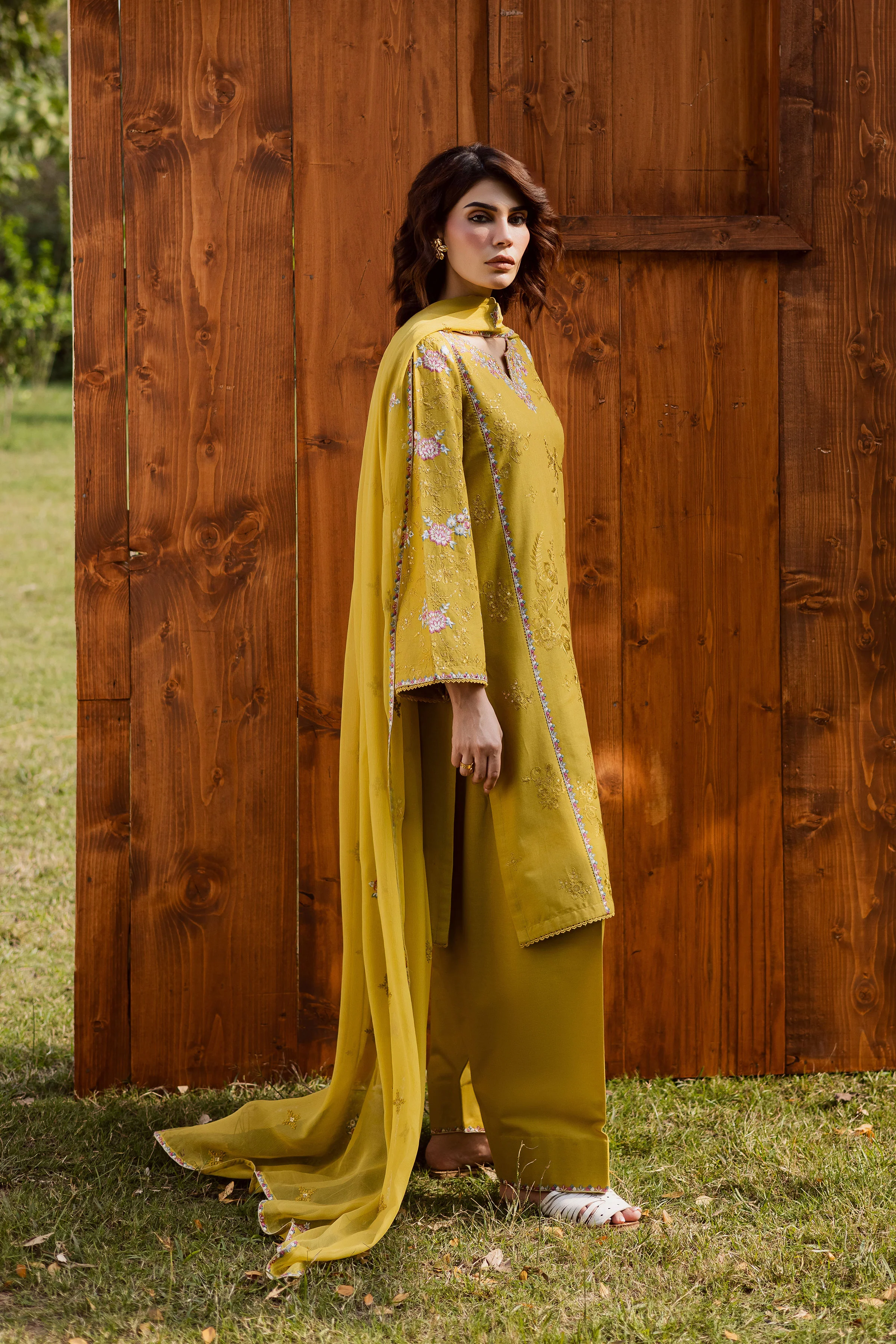 Julie 3Pc - Embroidered Khaddar Dress - Image 4
