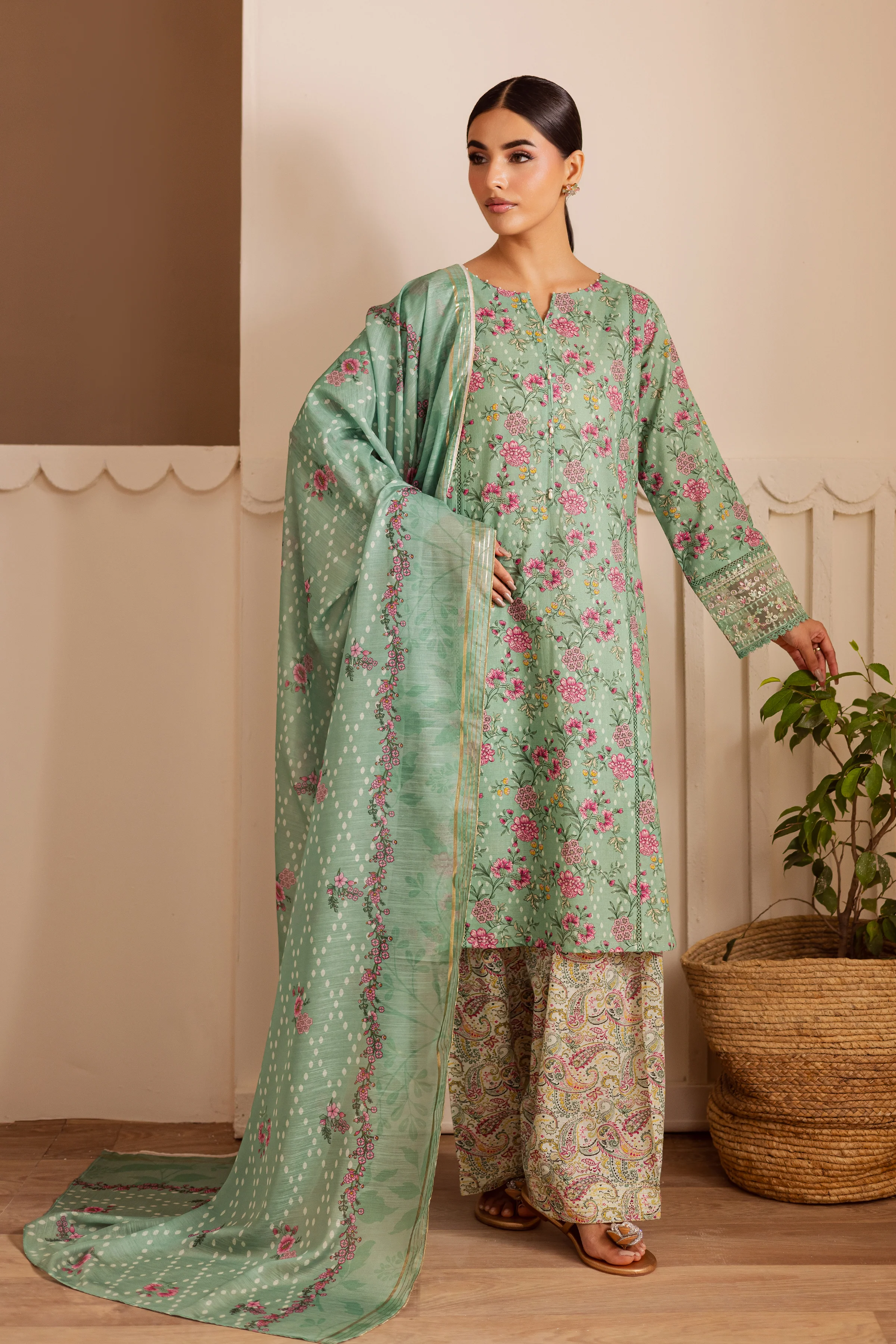 Krystal 3Pc - Printed Casual Pret - Image 4