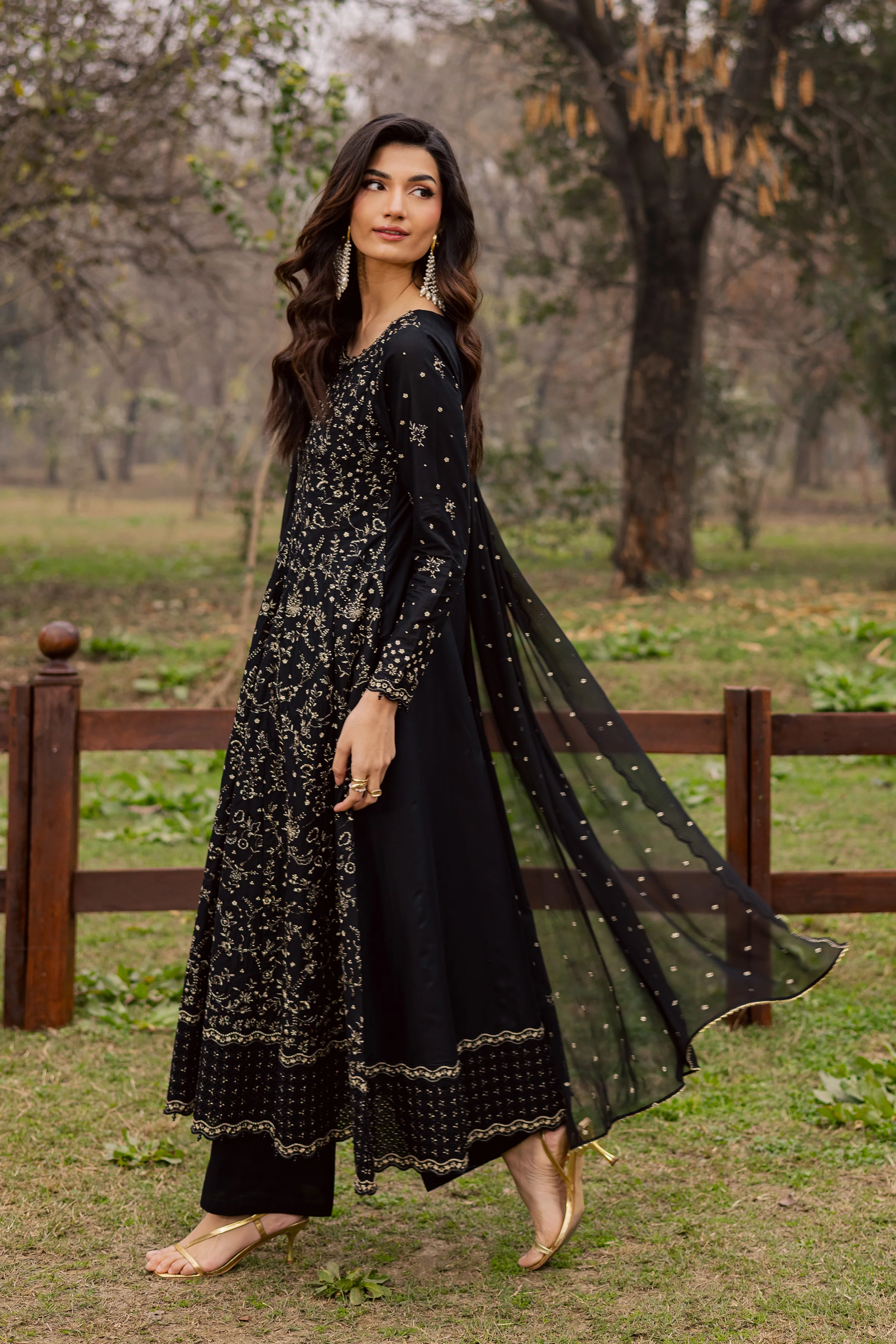 Mah e Nur 3Pc - Festive Embroidered Lawn - Image 6