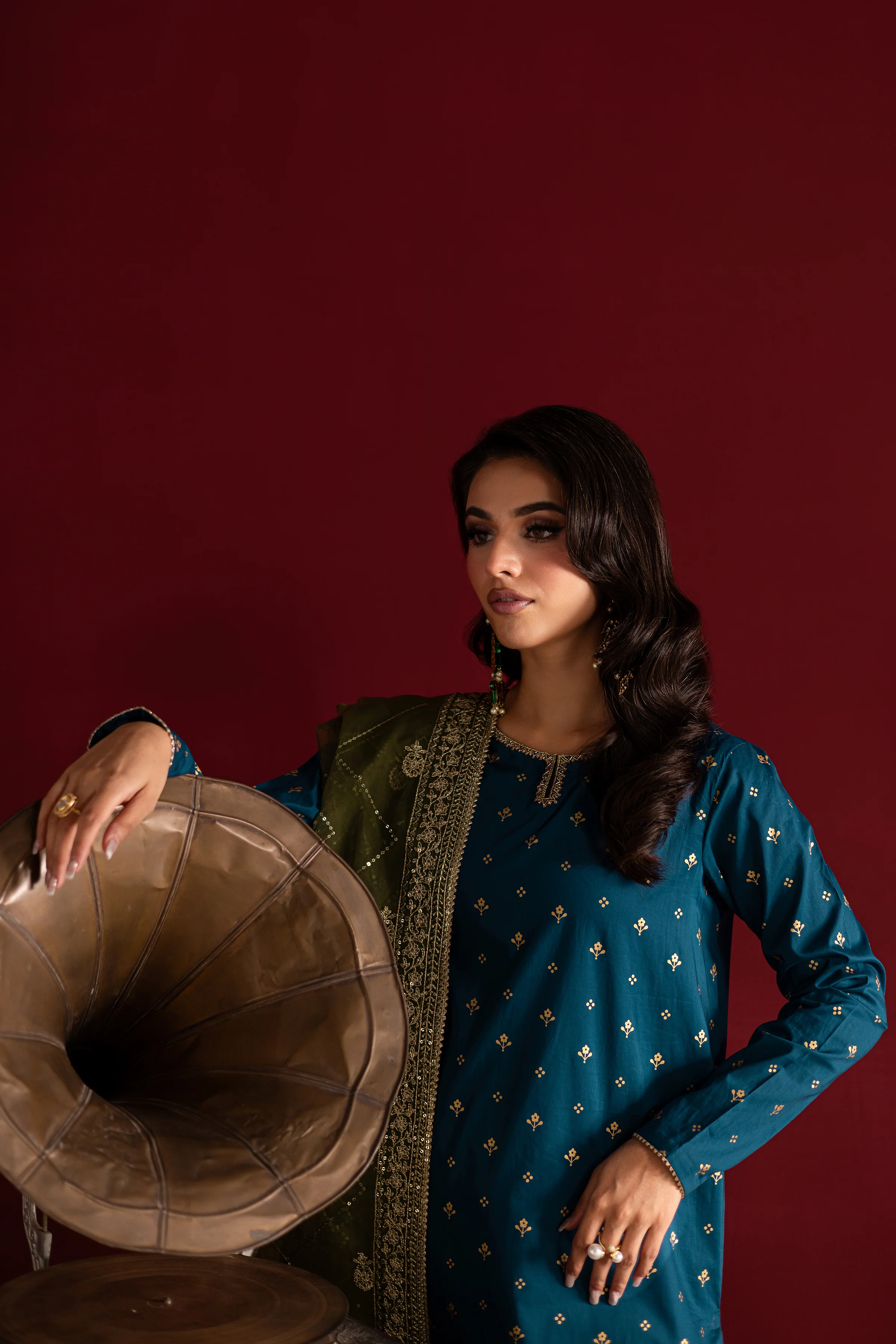 Mavi 3Pc- Festive Luxe Pret - Image 3