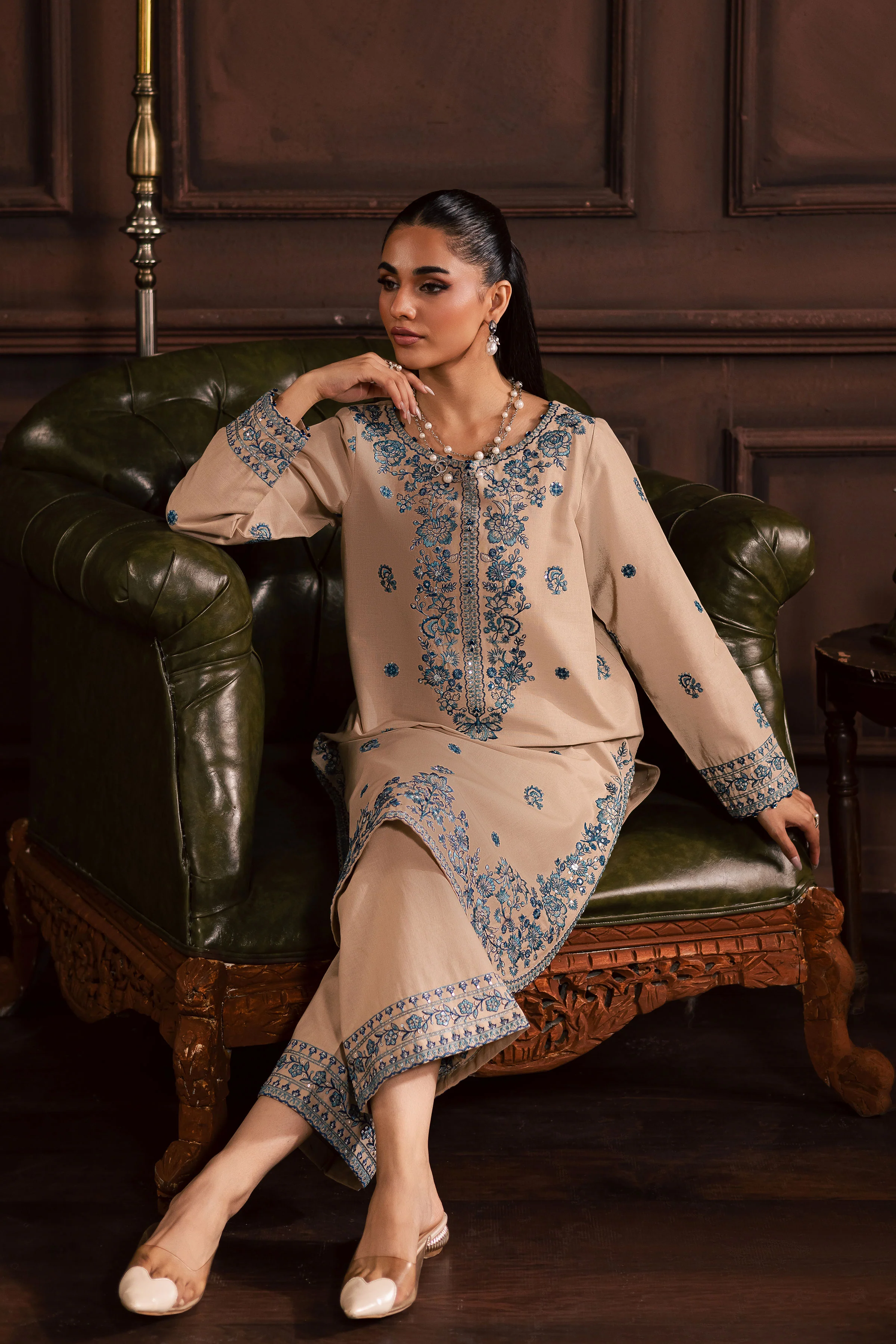 Merry 2Pc - Embroidered Khaddar Dress - Image 10