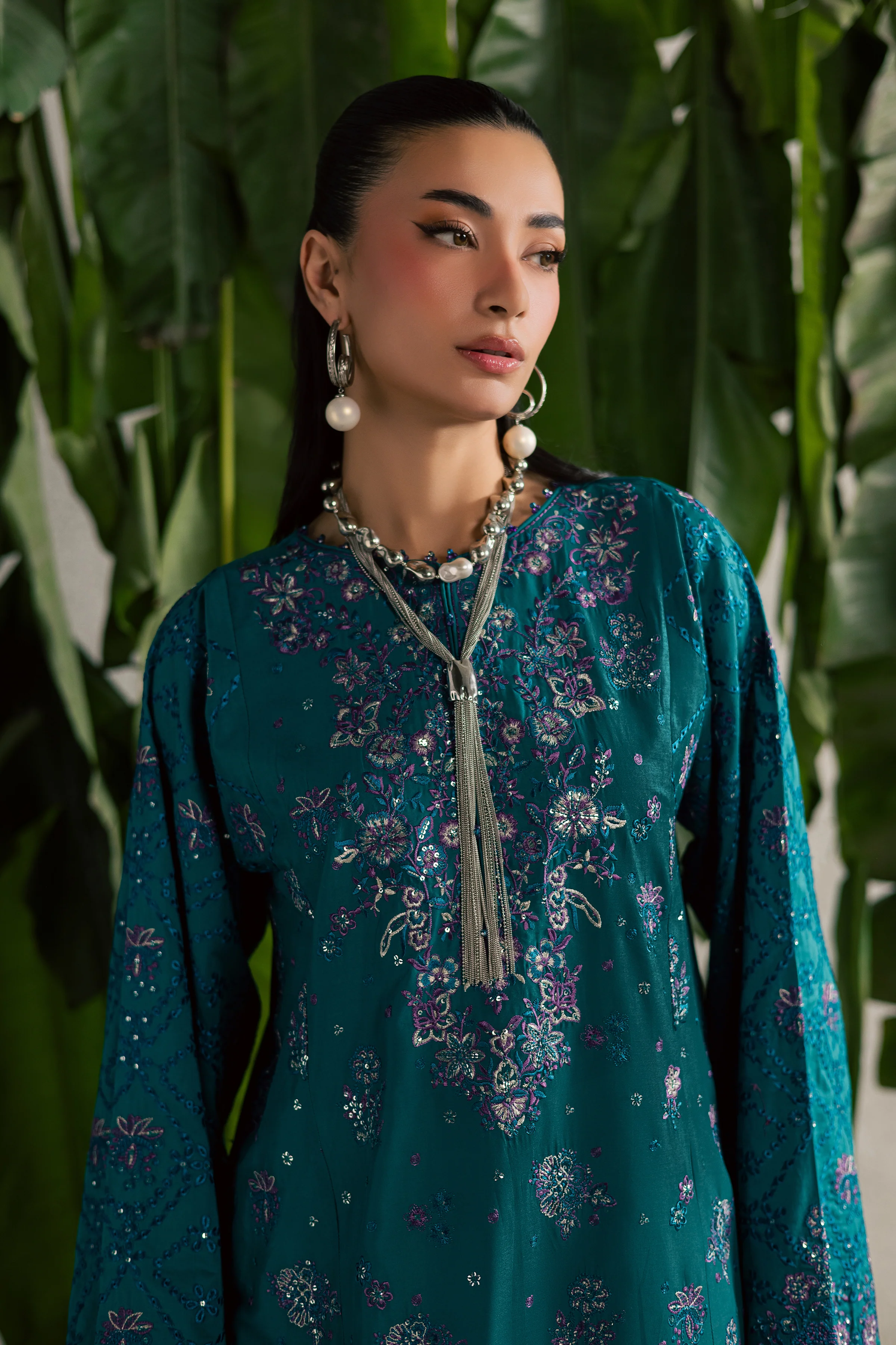 Moonwillow 2Pc - Festive Embroidered Lawn - Image 9