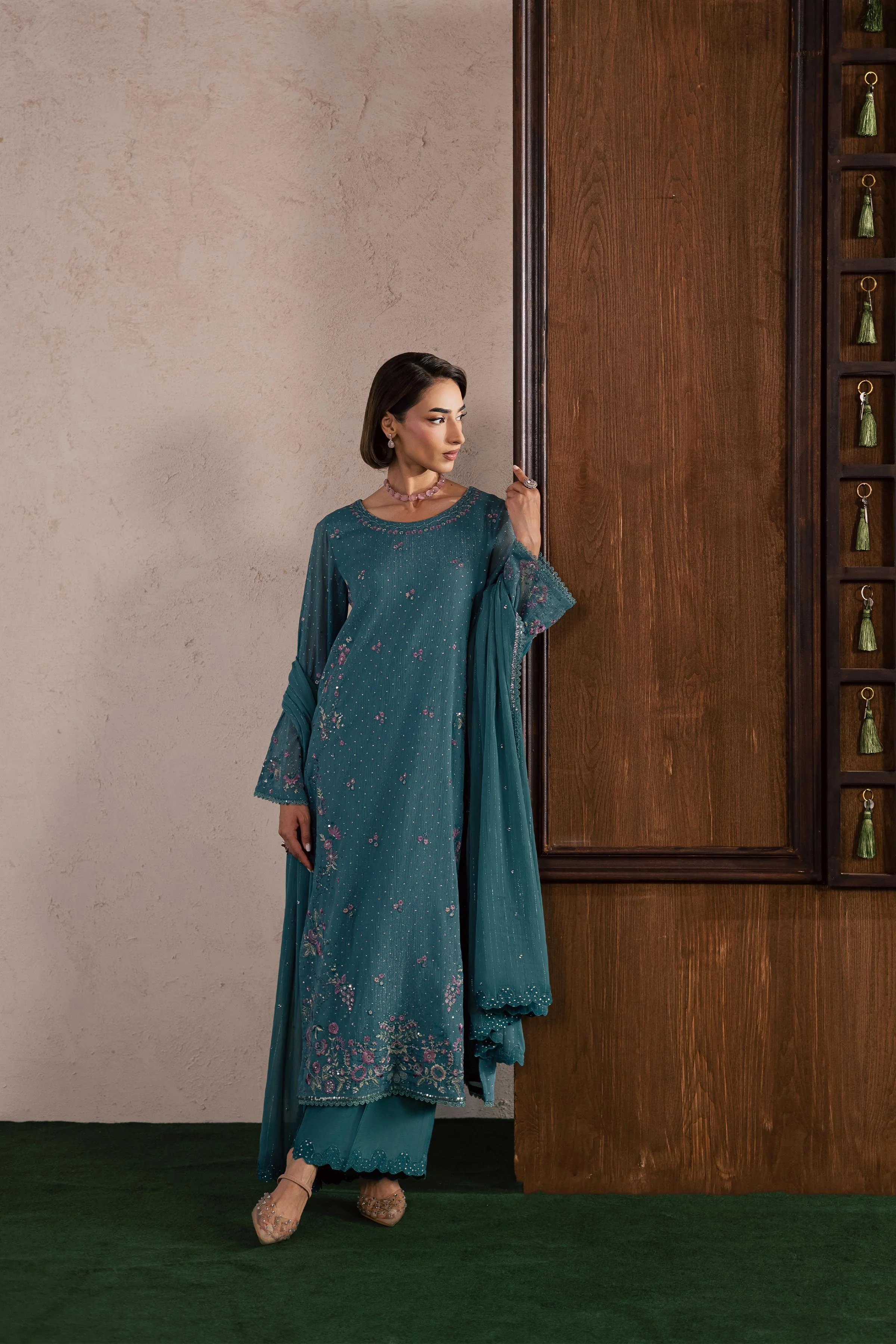 Noore 3Pc - Festive Luxury Formal - Image 12