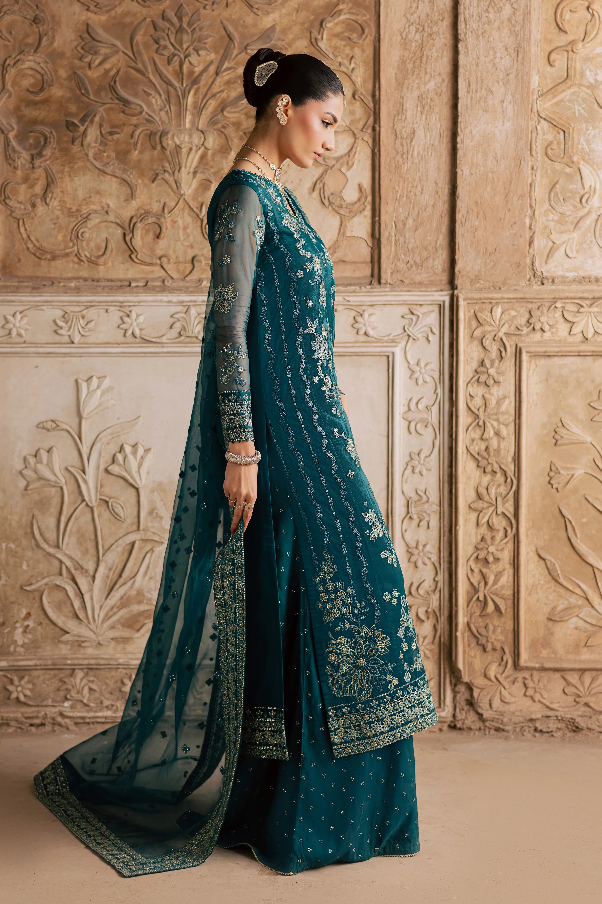 Noorie 3Pc- Festive Luxe Pret - Image 9