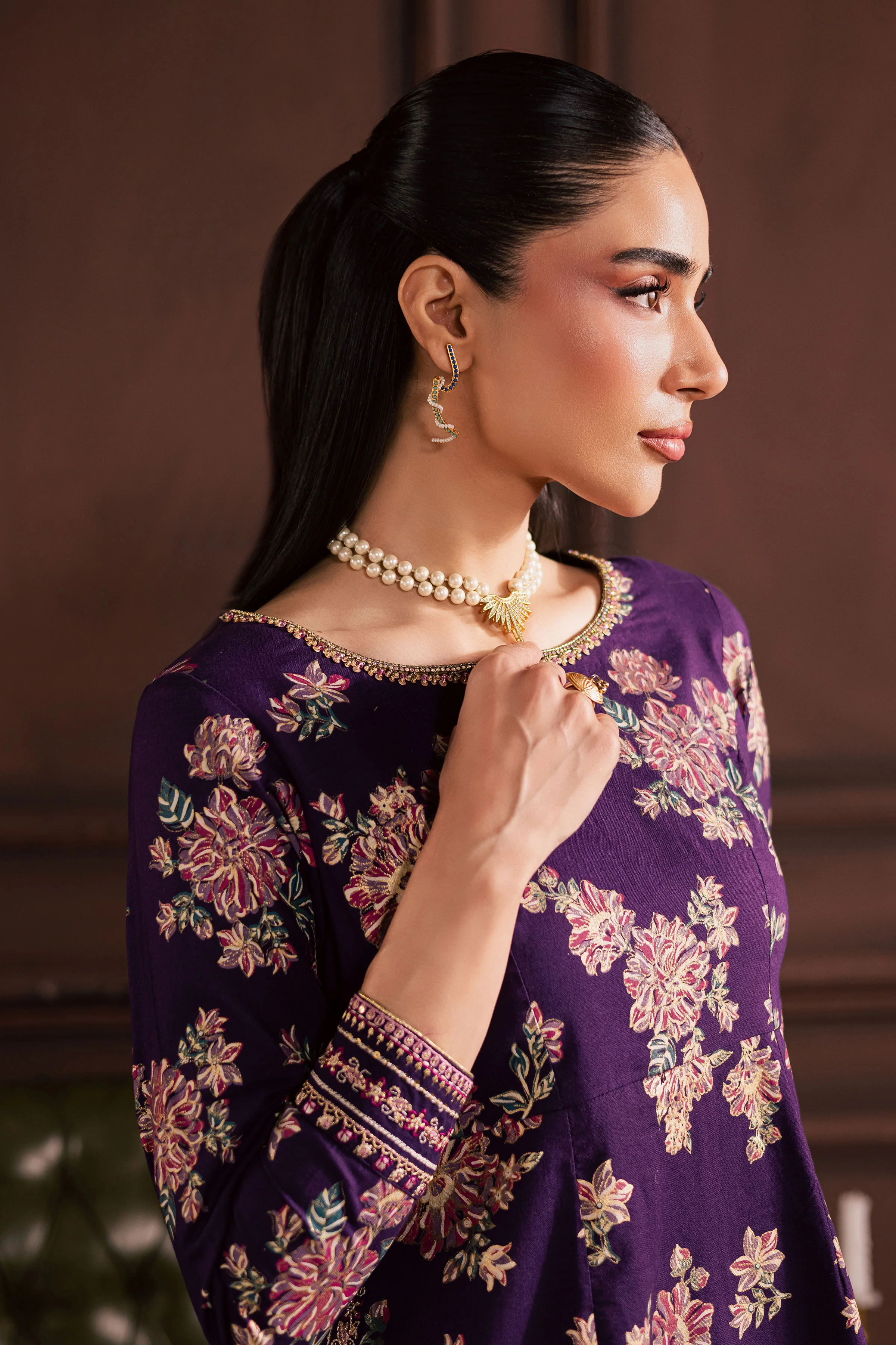 Sangria 2Pc - Embroidered Khaddar Dress - Image 6