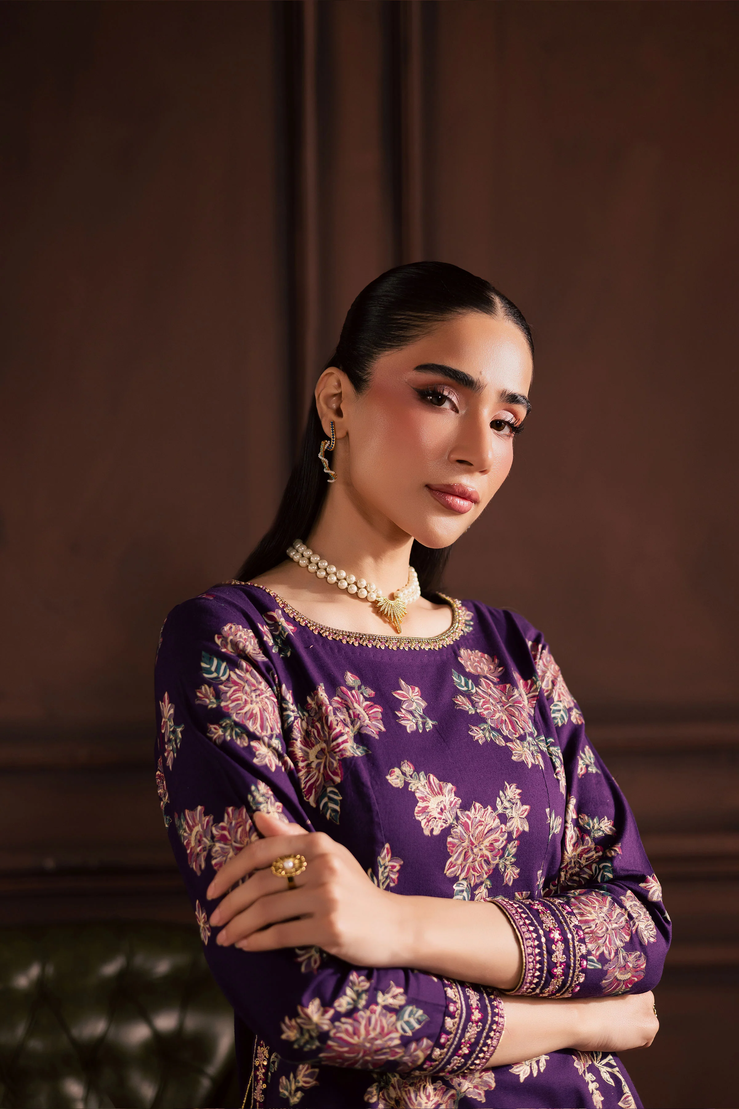 Sangria 2Pc - Embroidered Khaddar Dress - Image 9