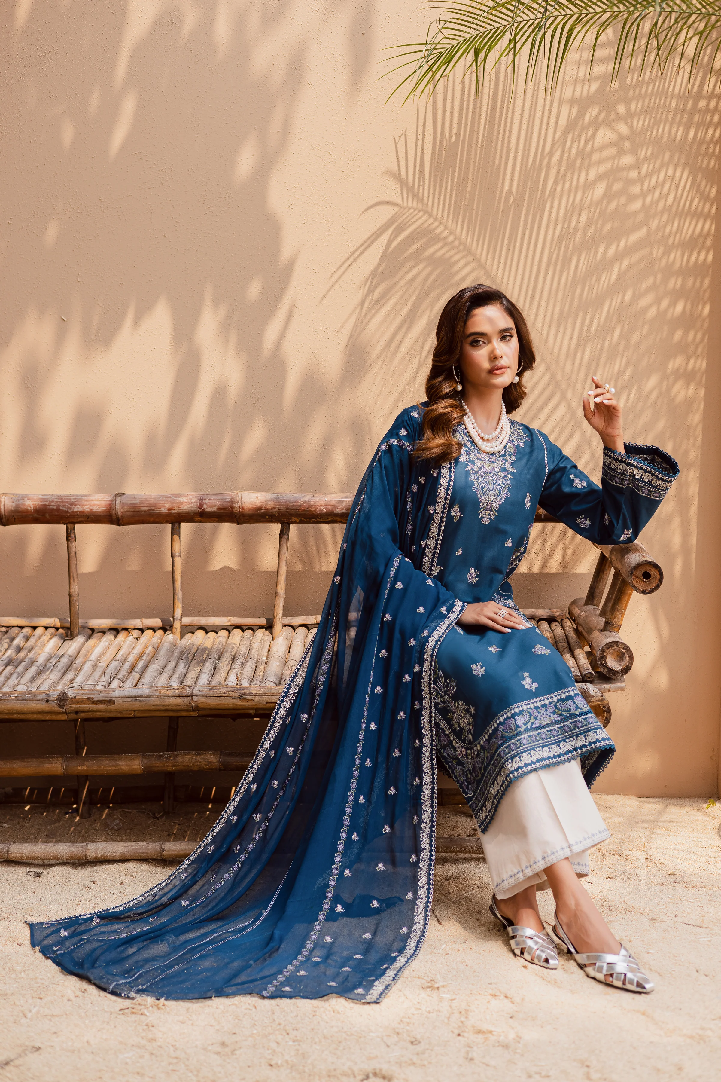 Snow flake 3Pc - Embroidered Khaddar Dress - Image 5