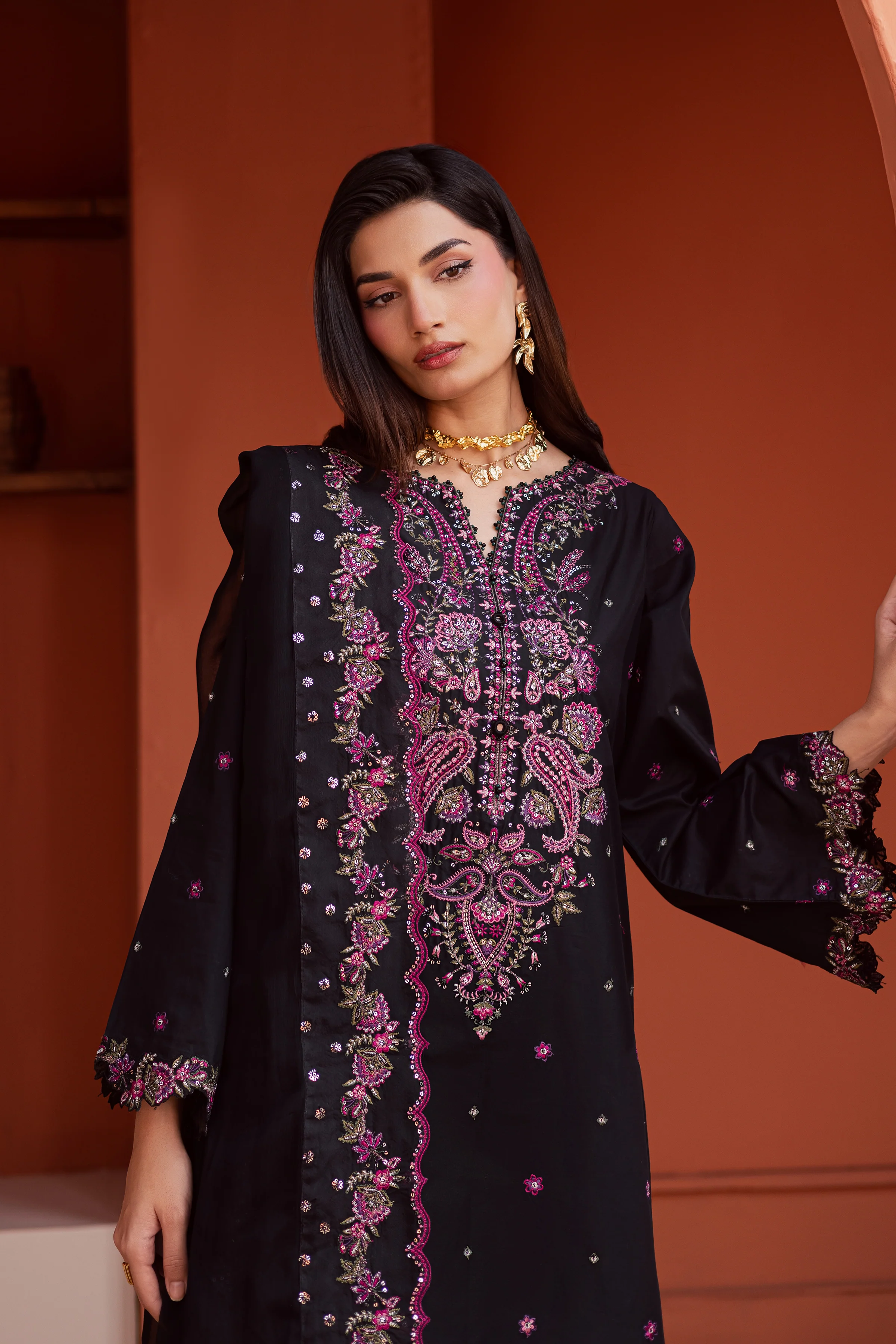 Unaiza 3Pc - Festive Embroidered Lawn - Image 11