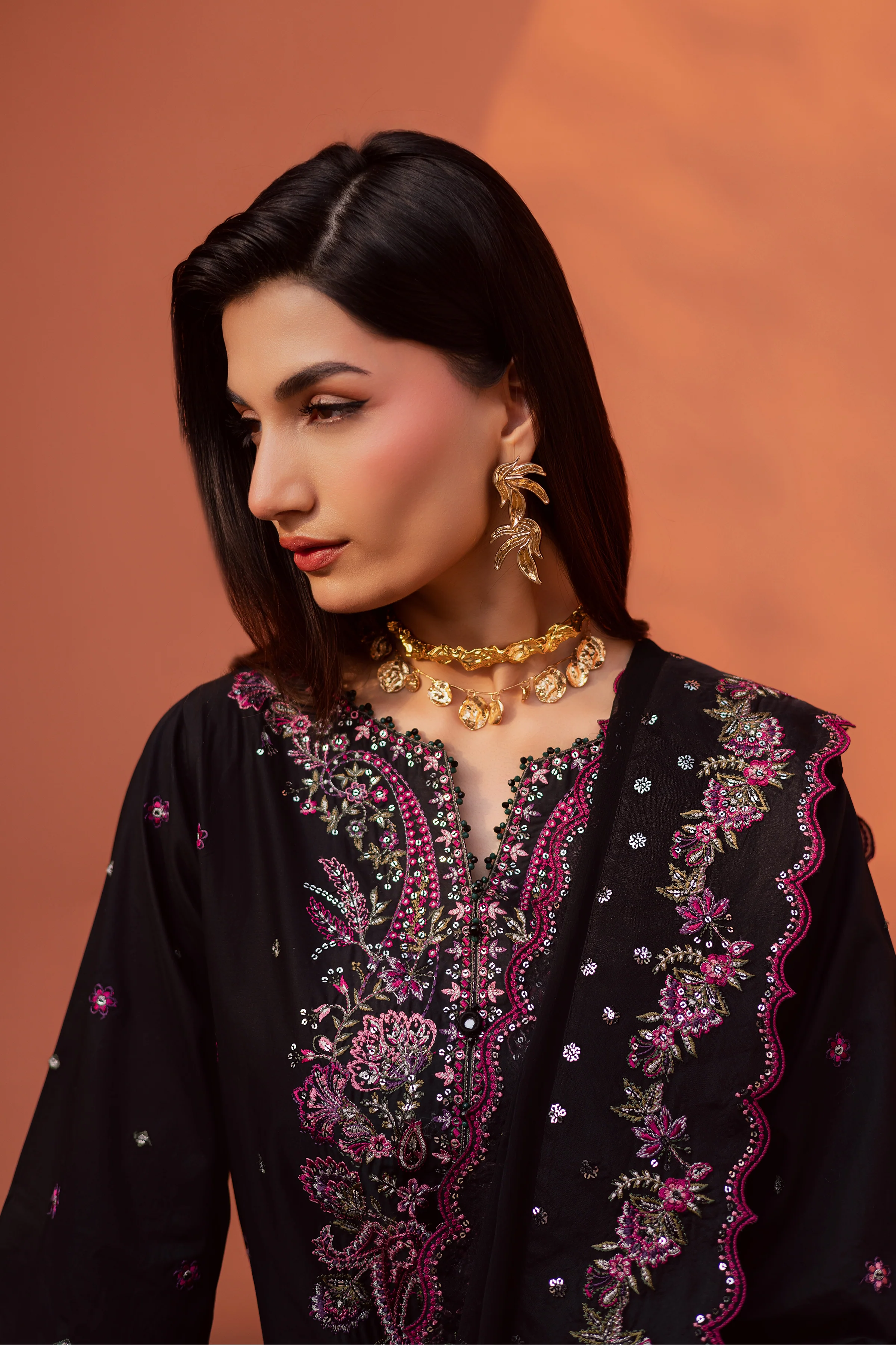 Unaiza 3Pc - Festive Embroidered Lawn - Image 5