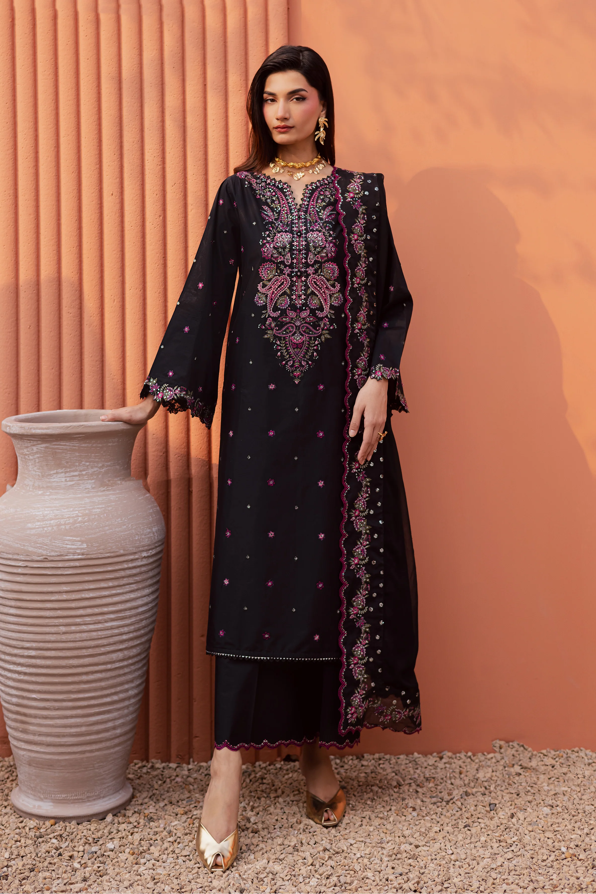 Unaiza 3Pc - Festive Embroidered Lawn - Image 9
