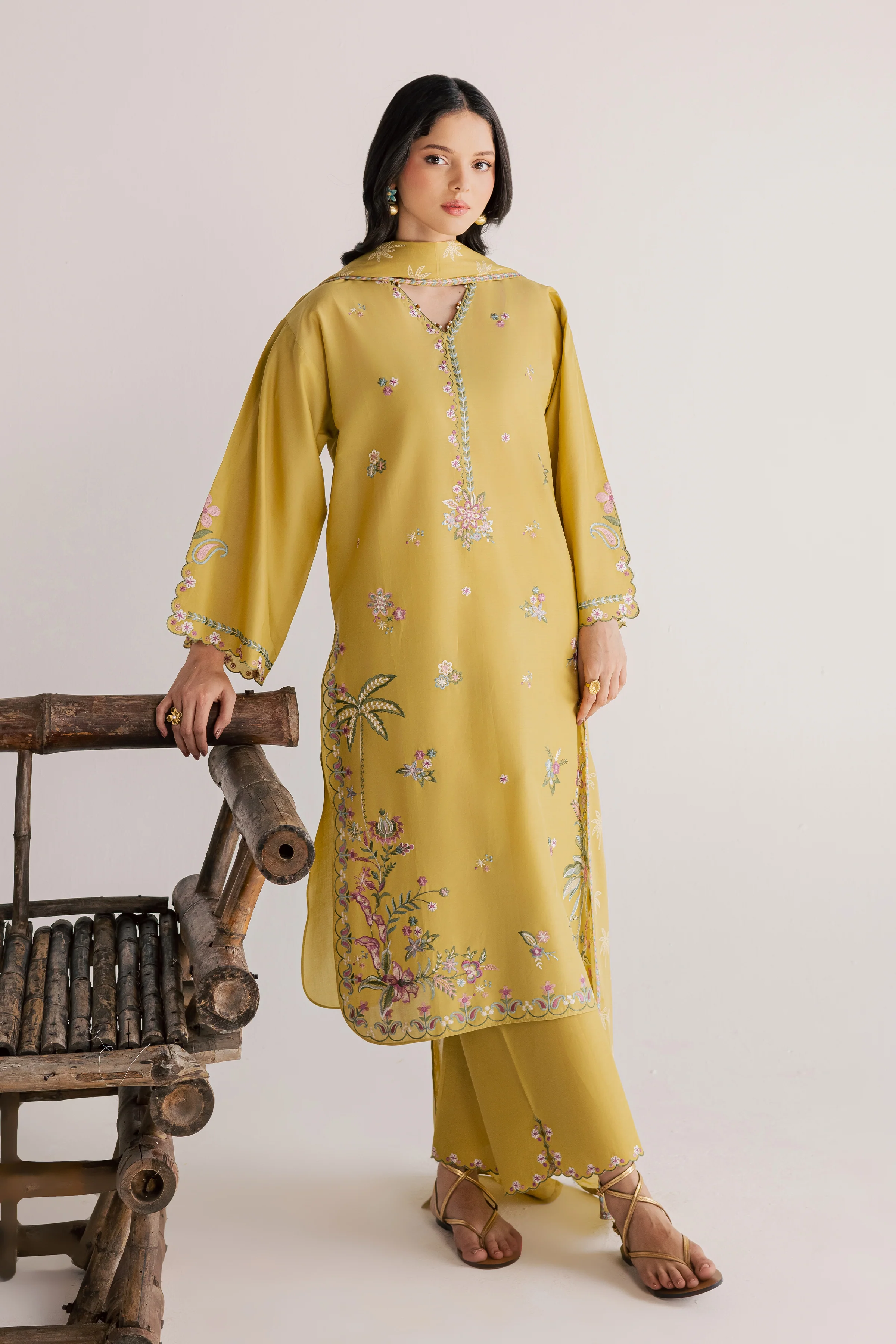 Zaitoon 3Pc - Embroidered Lawn Dress - Image 6